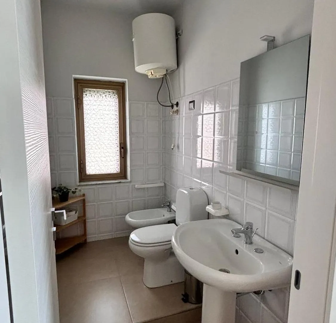 Viola'S Charming House Villa Giarre 0*,